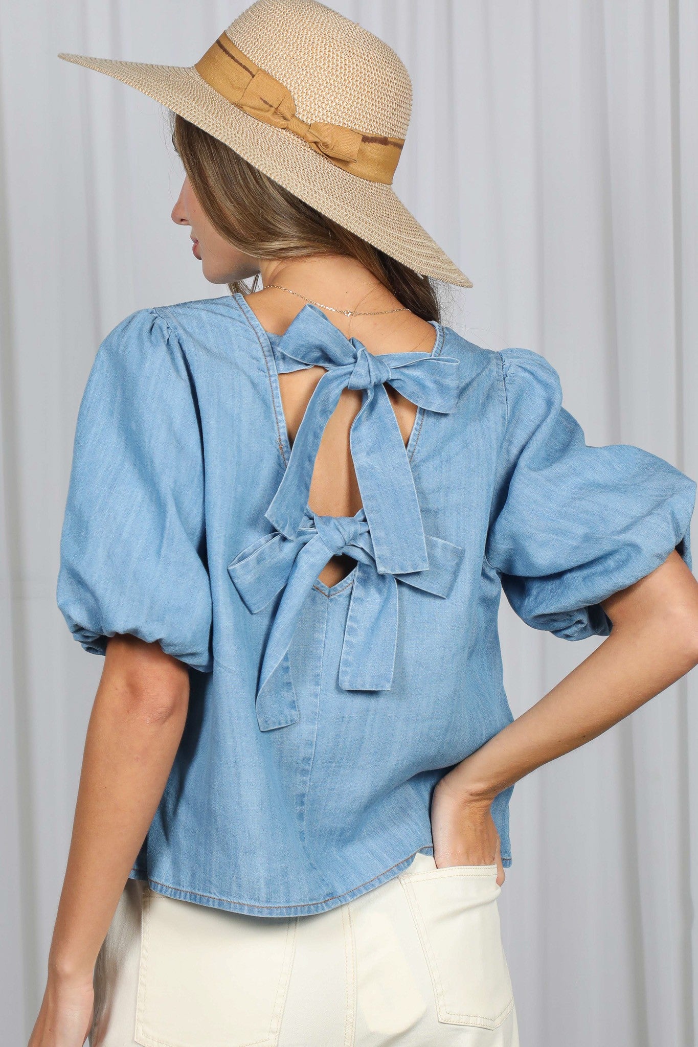Amara Vina Top